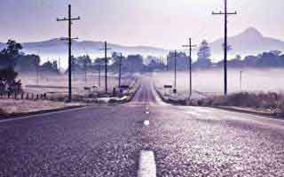 在哪能买快手赞,在当今数字化时代，社交媒体已成为人们日常生活中不可或缺的一部分。其中，快手作为一款广受欢迎的短视频社交平台，吸引了众多用户的关注和参与。为了提升自己在快手上的知名度和影响力，一些用户开始寻求购买快手赞的方式。本文将详细介绍在哪里能够购买快手赞，并探讨购买快手赞的影响和风险。!